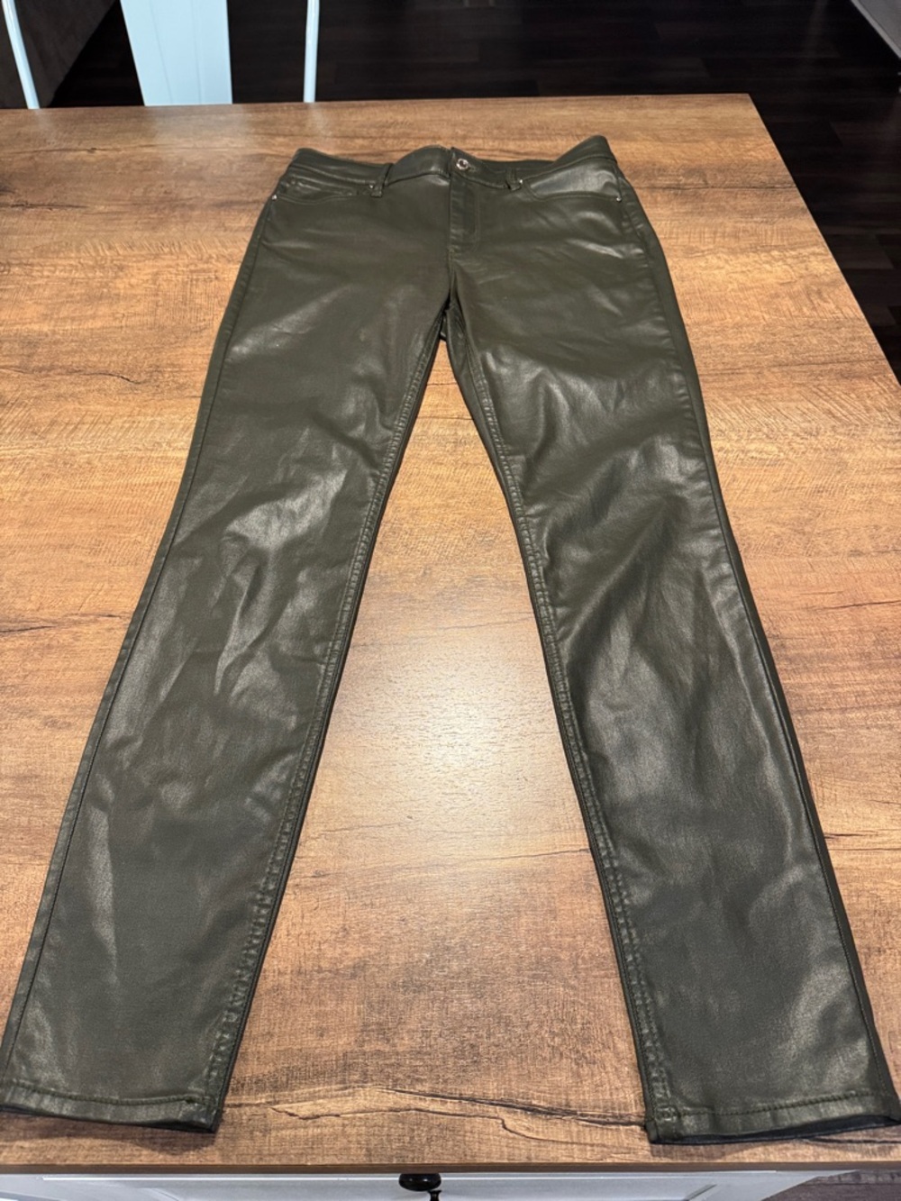 WHBM Faux Leather Skinny Pants Women Size 8 Olive Green High Rise Coated